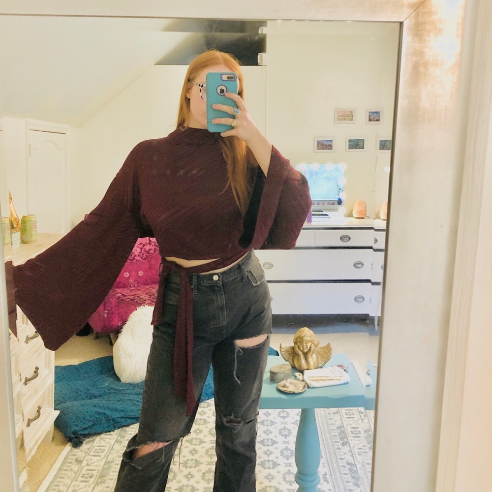 Garnet long sleeve jacquard crop top